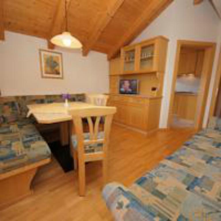 Ciasa Wallis Badia (South Tyrol) Exterior foto